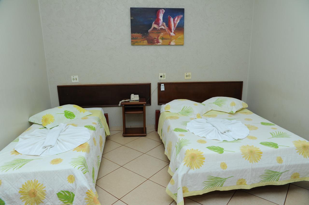 Hotel Paranoá Guaíra Esterno foto